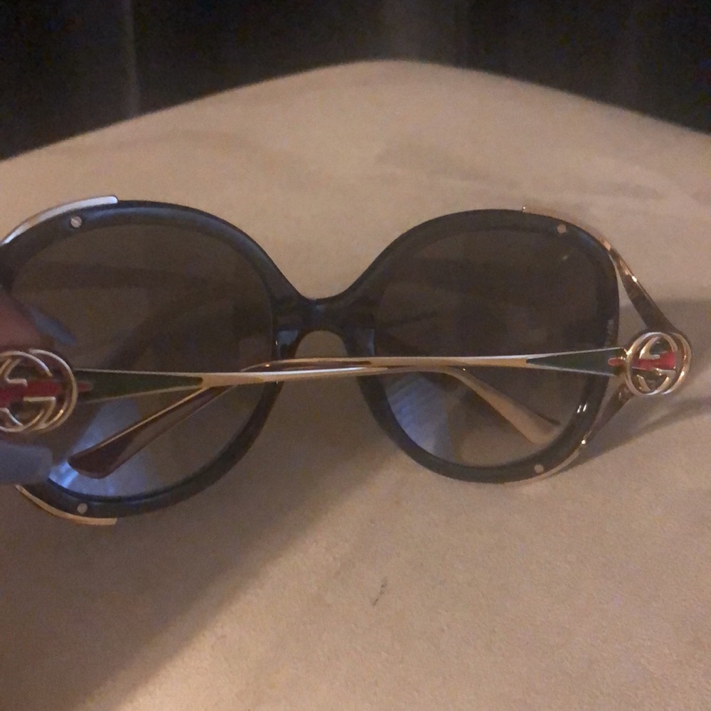 Gucci Frames 100% Authentic.New - image 2